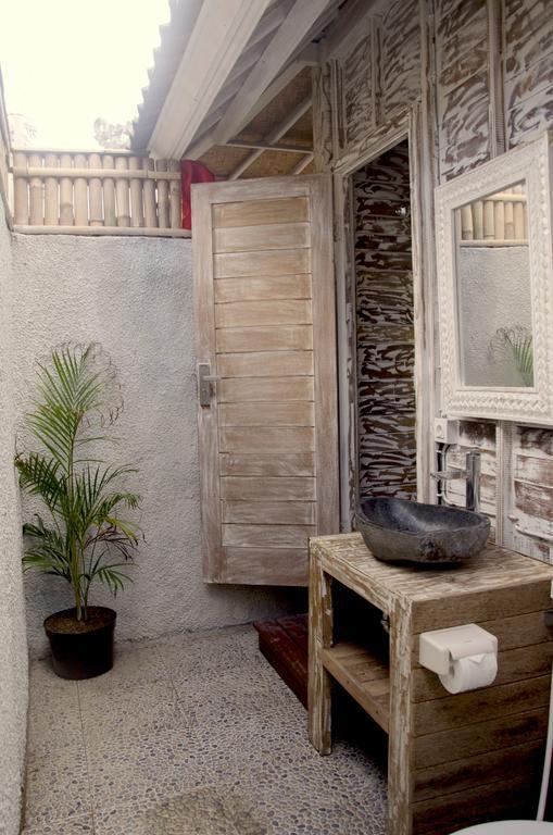 Kakiang Guesthouse Lembongan Exterior foto